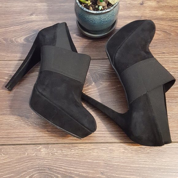 Stuart Weitzman Black Suede High Heels Shoes - Picture 5 of 8